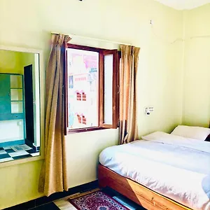 Narayana's Haveli Varanasi